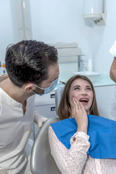Best Emergency Dental Care for Broken or Chipped Teeth in Danville, IA