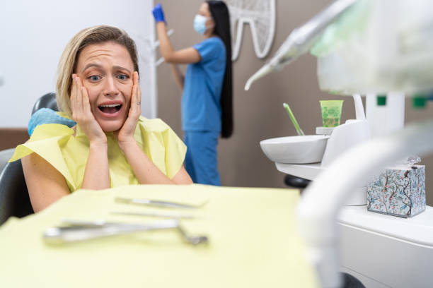 Best Emergency Dental Care for Broken or Chipped Teeth in Danville, IA